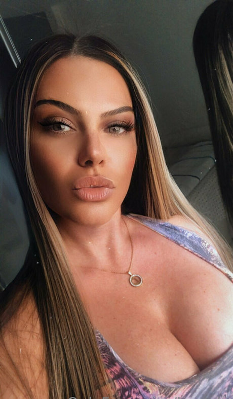 Foto di nudo di fuga di OnlyFans di Bestlu