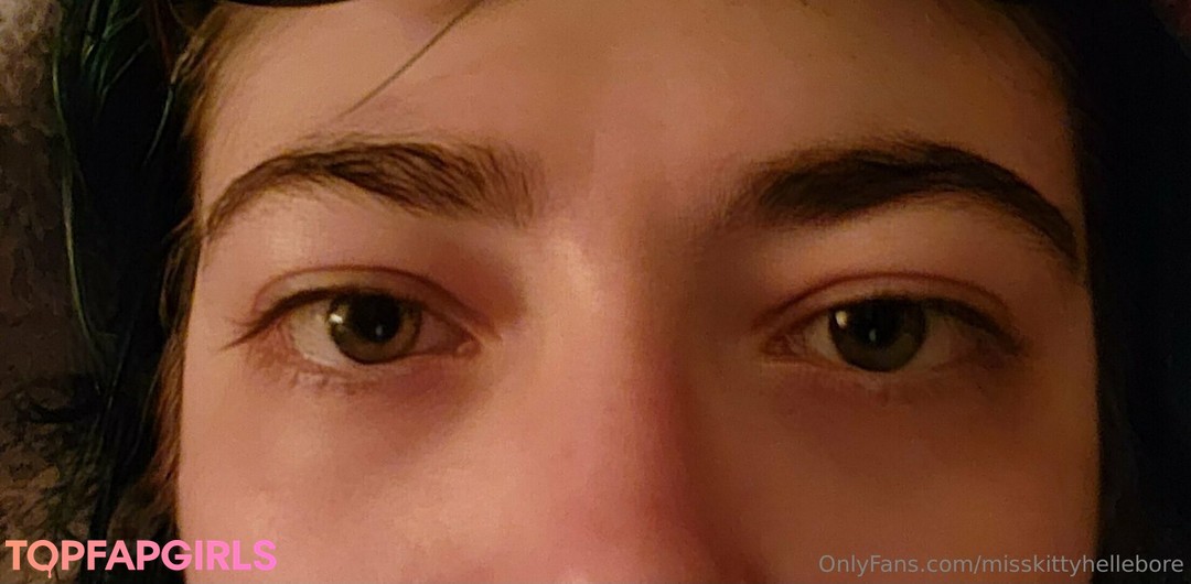 Foto di nudo di fuga di OnlyFans di Misskittyhellebore #26 Foto di nudo di fuga di OnlyFans di Misskittyhellebore #26