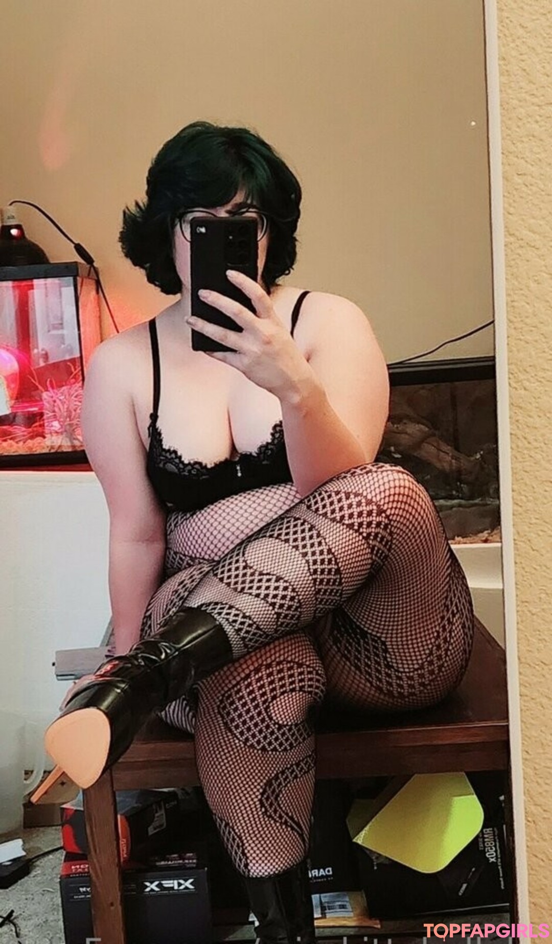 Foto di nudo di fuga di OnlyFans di Misskittyhellebore #28 Foto di nudo di fuga di OnlyFans di Misskittyhellebore #28