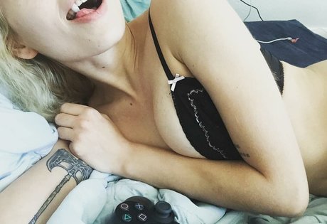 Foto di nudo di fuga di OnlyFans di Yungmallory