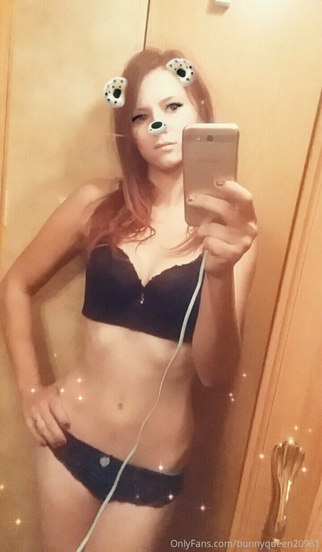 Foto di nudo di fuga di OnlyFans di Bunnyqueen20961