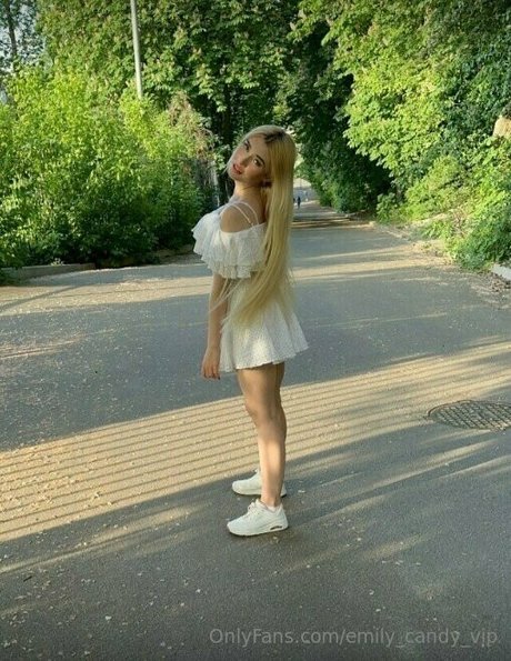Emily_candy_vip