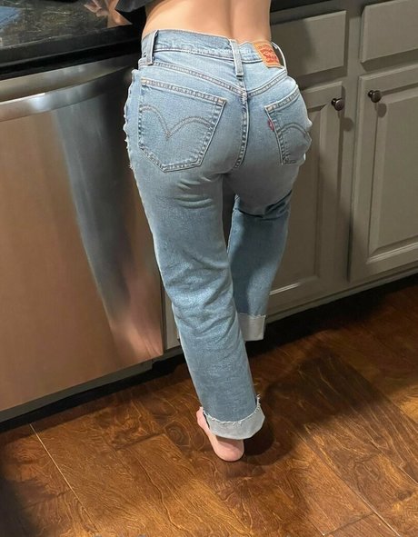 Foto di nudo di fuga di OnlyFans di Convincedmom4u