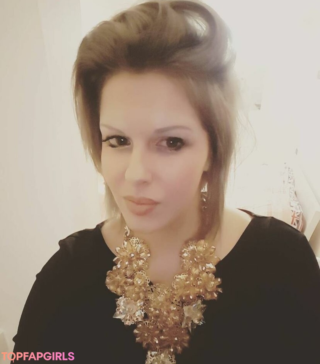 Foto di nudo di fuga di OnlyFans di Valentina Morselli #36 Foto di nudo di fuga di OnlyFans di Valentina Morselli #36