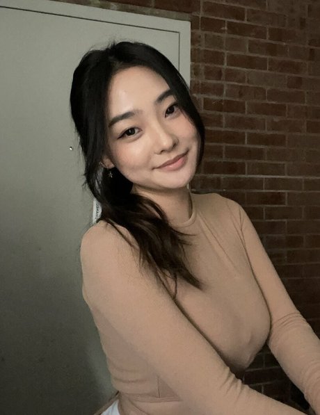 Foto di nudo di fuga di OnlyFans di Esblee