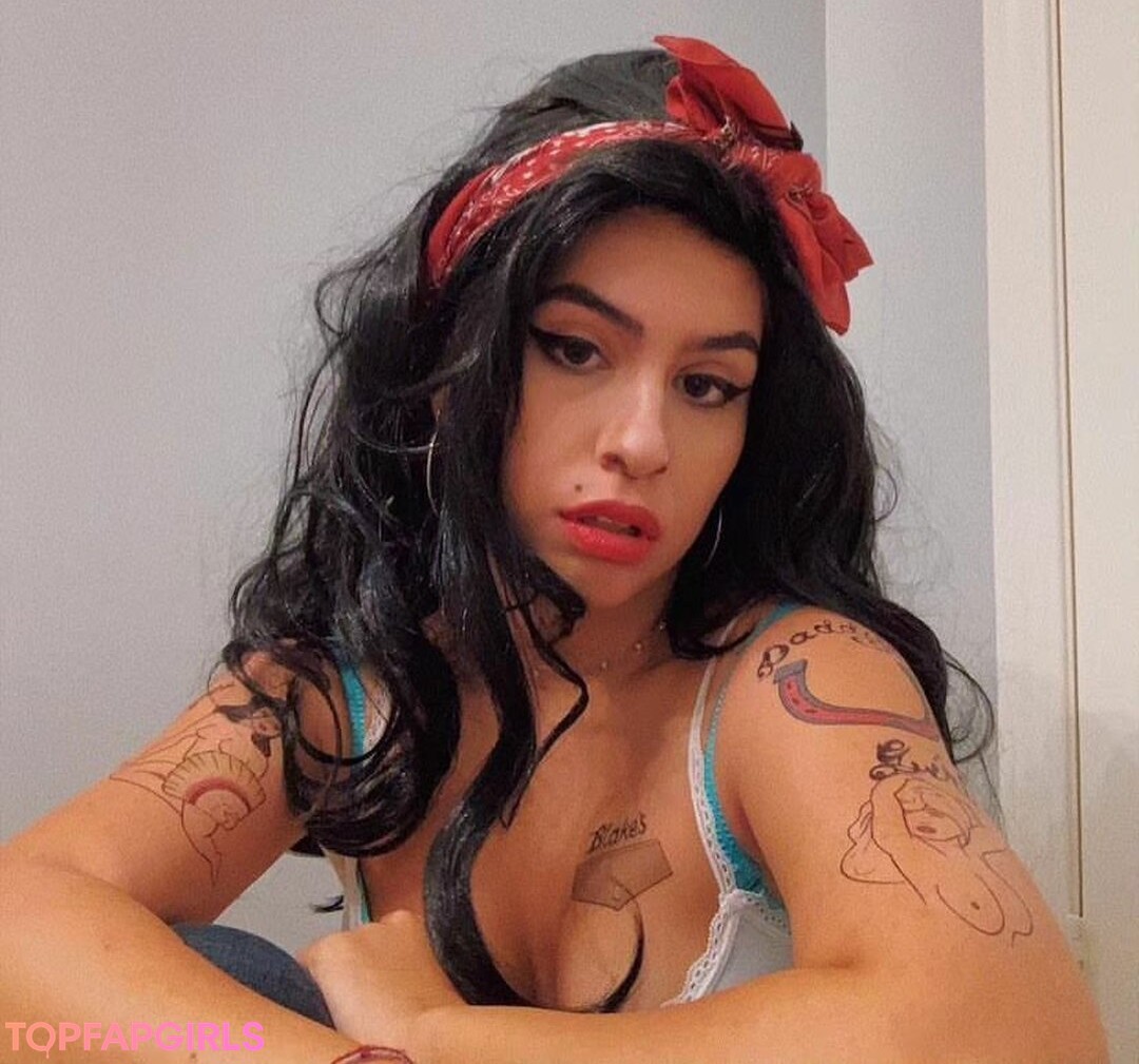 Foto di nudo di fuga di OnlyFans di Alessia Cara #24 Foto di nudo di fuga di OnlyFans di Alessia Cara #24