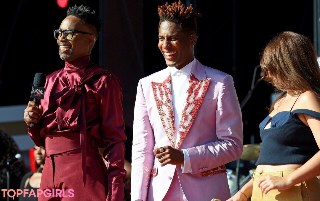 Foto di nudo di fuga di OnlyFans di Alessia Cara #39 Foto di nudo di fuga di OnlyFans di Alessia Cara #39