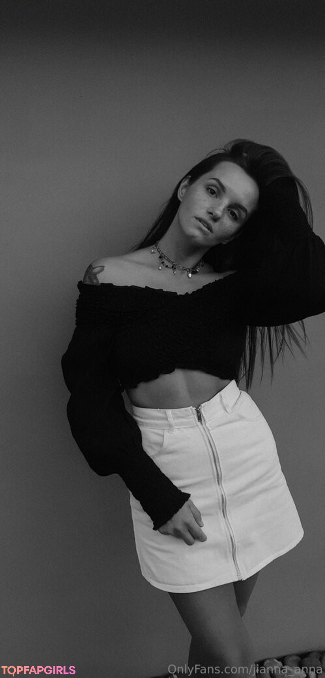 Foto di nudo di fuga di OnlyFans di Sexincalifornia #36 Foto di nudo di fuga di OnlyFans di Sexincalifornia #36