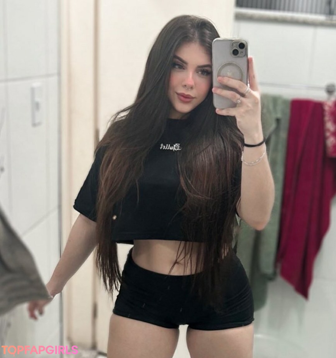 Foto di nudo di fuga di OnlyFans di Ingrid Germanno #39 Foto di nudo di fuga di OnlyFans di Ingrid Germanno #39