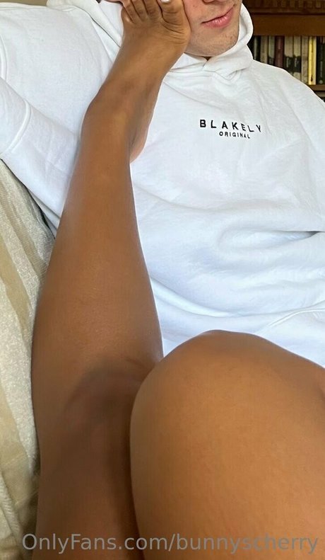 Foto di nudo di fuga di OnlyFans di Bunnyscherry