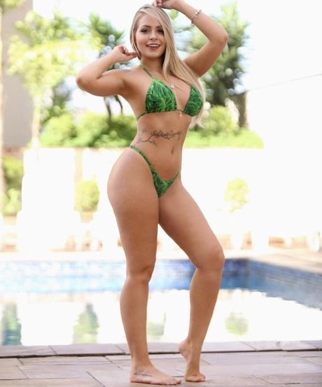 Foto di nudo di fuga di OnlyFans di Luiza Sloty