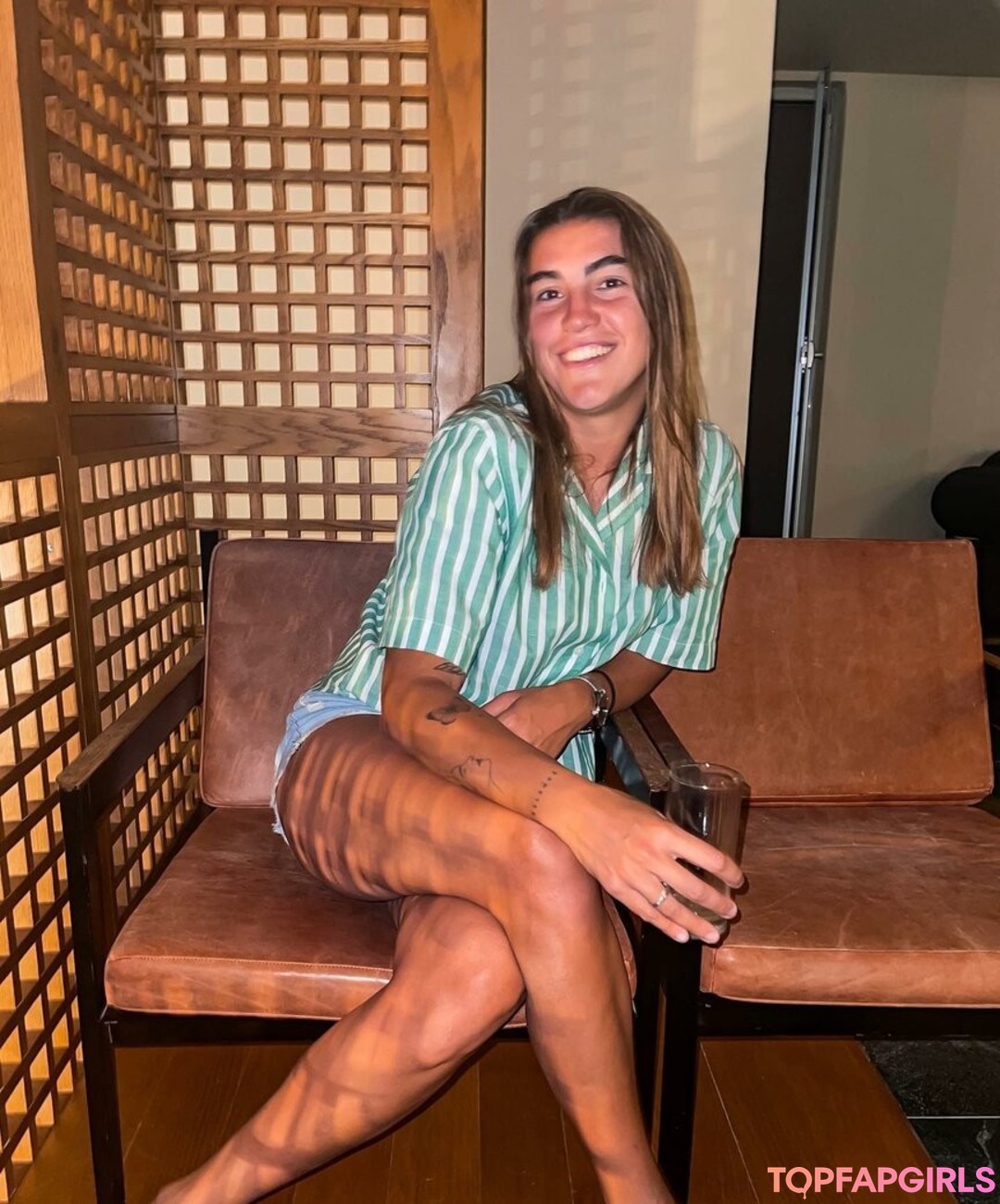 Foto di nudo di fuga di OnlyFans di Female Football #261 Foto di nudo di fuga di OnlyFans di Female Football #261