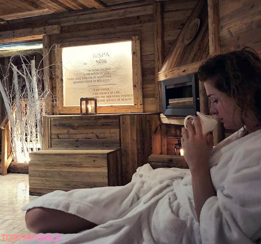 Foto di nudo di fuga di OnlyFans di Female Football #70 Foto di nudo di fuga di OnlyFans di Female Football #70