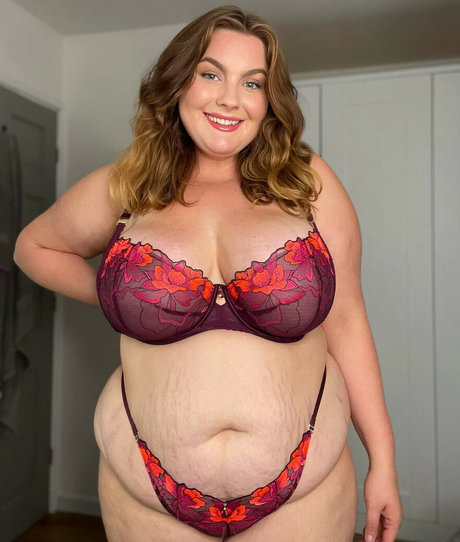 Foto di nudo di fuga di OnlyFans di Lauren Dungey
