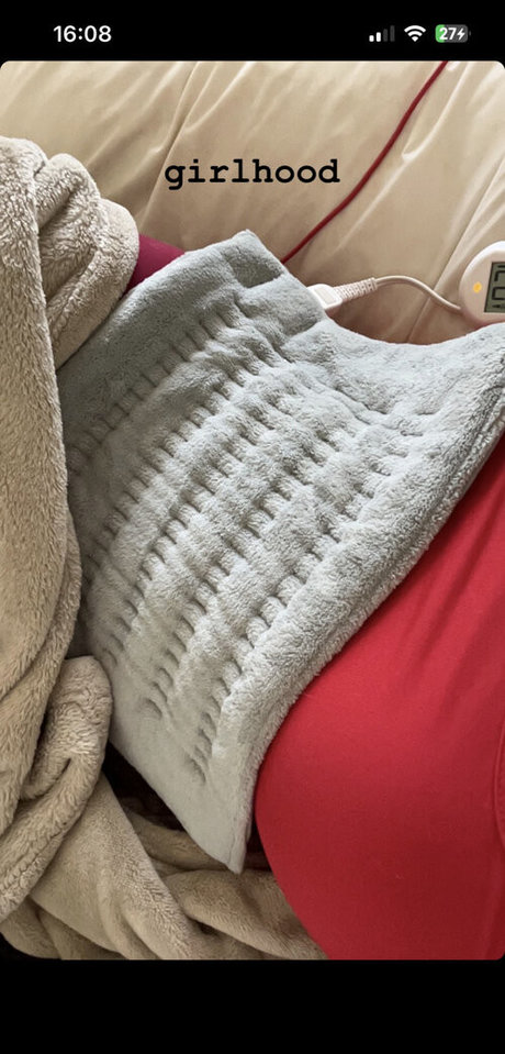 Foto di nudo di fuga di OnlyFans di Bustymor N