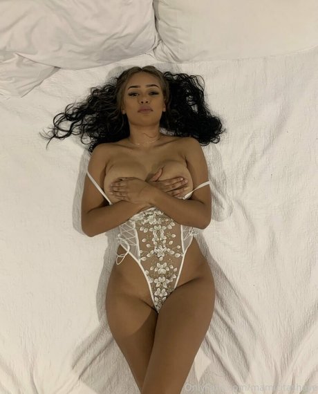 Foto di nudo di fuga di OnlyFans di Lerishaye