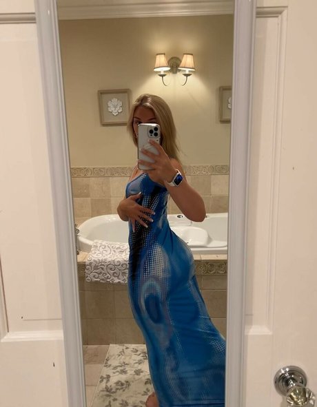 Foto di nudo di fuga di OnlyFans di Lyndalessandro