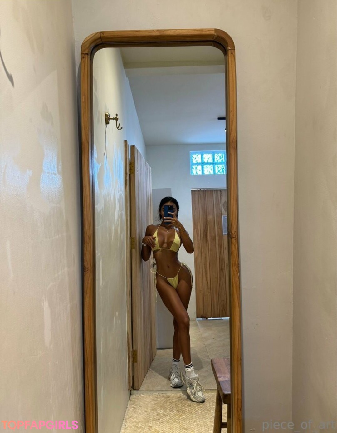 Foto di nudo di fuga di OnlyFans di Carla Pieceart #14 Foto di nudo di fuga di OnlyFans di Carla Pieceart #14