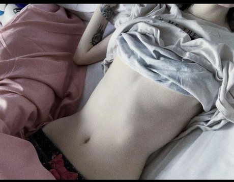 Foto di nudo di fuga di OnlyFans di Bat Brookes