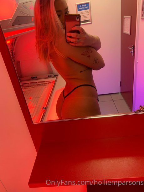 Foto di nudo di fuga di OnlyFans di Hollie M Parsons