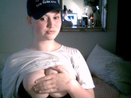 Foto di nudo di fuga di OnlyFans di Otoni Ogni
