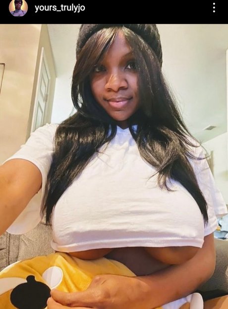 Foto di nudo di fuga di OnlyFans di Yours Truly