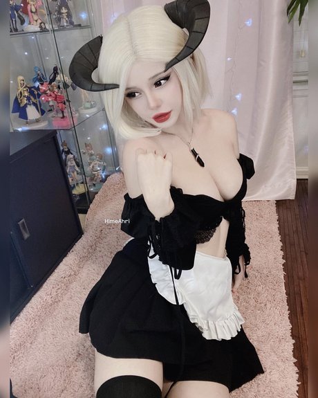 Foto di nudo di fuga di OnlyFans di Himeahri