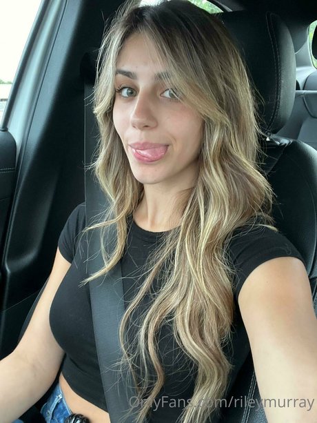 Foto di nudo di fuga di OnlyFans di Riley Murray