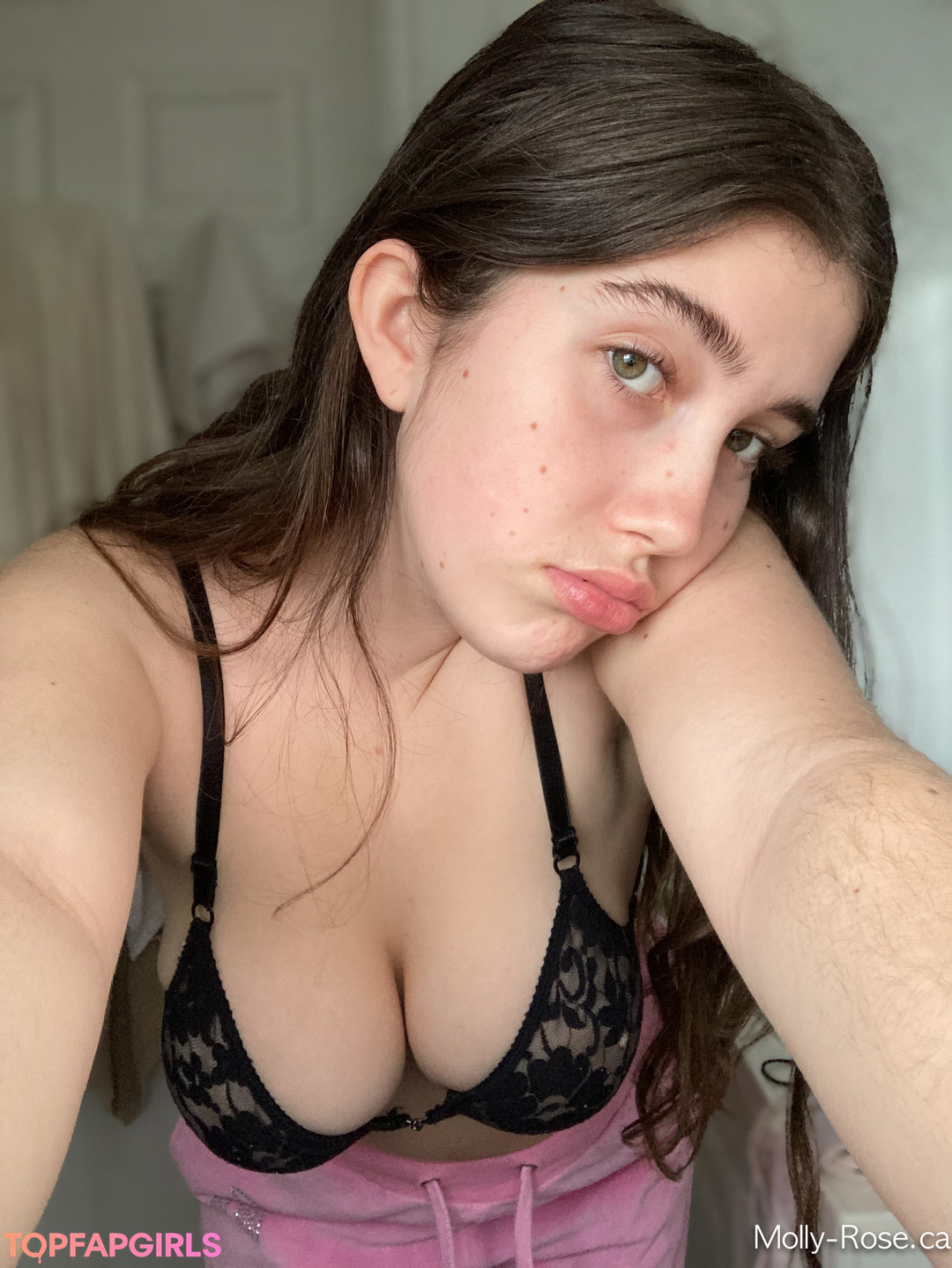 Foto di nudo di fuga di OnlyFans di Molly Barkasy #12 Foto di nudo di fuga di OnlyFans di Molly Barkasy #12