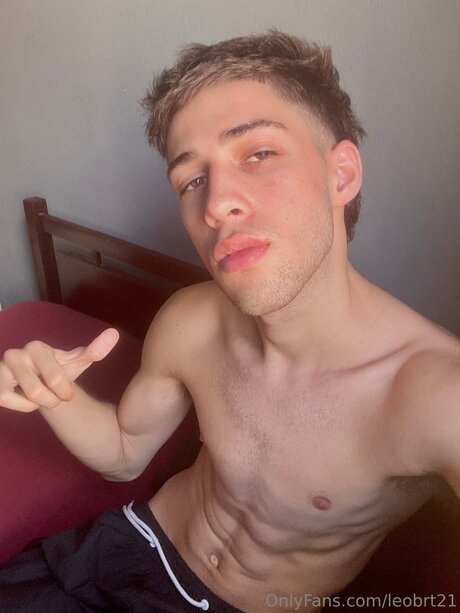 Foto di nudo di fuga di OnlyFans di Leobrt21