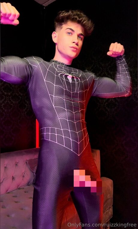Ruizzkingfree