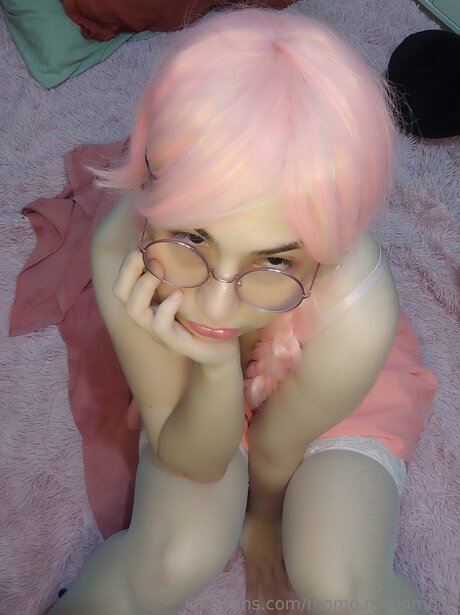 Foto di nudo di fuga di OnlyFans di Momo Moonmoon
