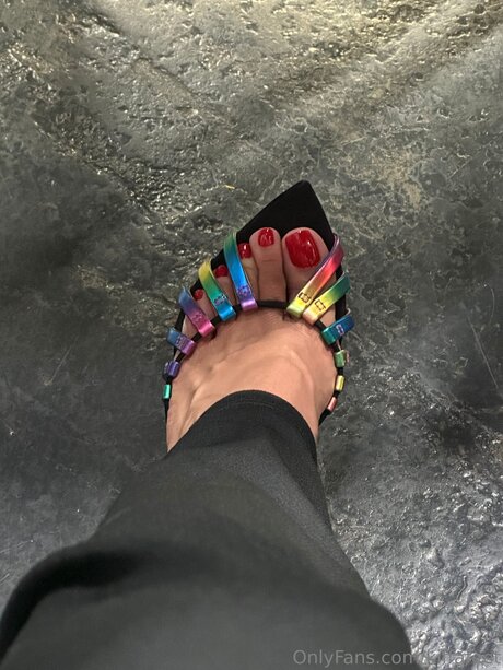 Foto di nudo di fuga di OnlyFans di Kiffafeet