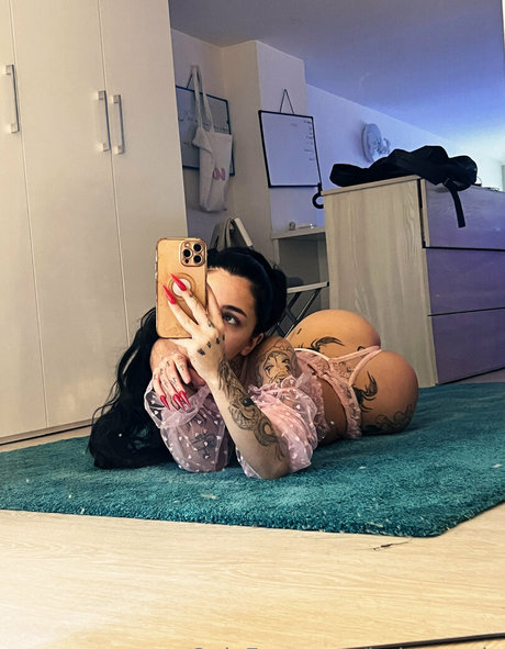 Foto di nudo di fuga di OnlyFans di Ladygorgia