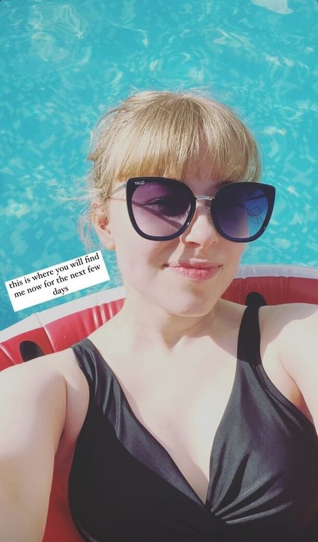 Foto di nudo di fuga di OnlyFans di Abbie Budden