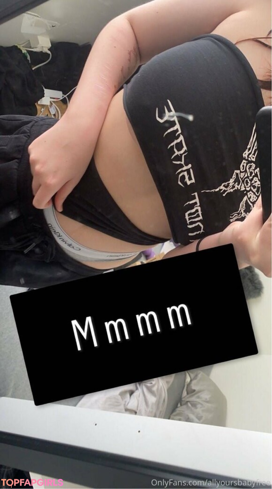 Foto di nudo di fuga di OnlyFans di Allyoursbabyfree #35 Foto di nudo di fuga di OnlyFans di Allyoursbabyfree #35