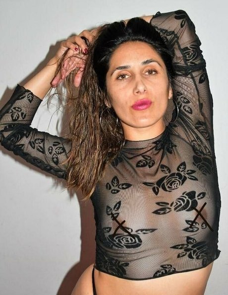 Foto di nudo di fuga di OnlyFans di Ladyjuicybrunette