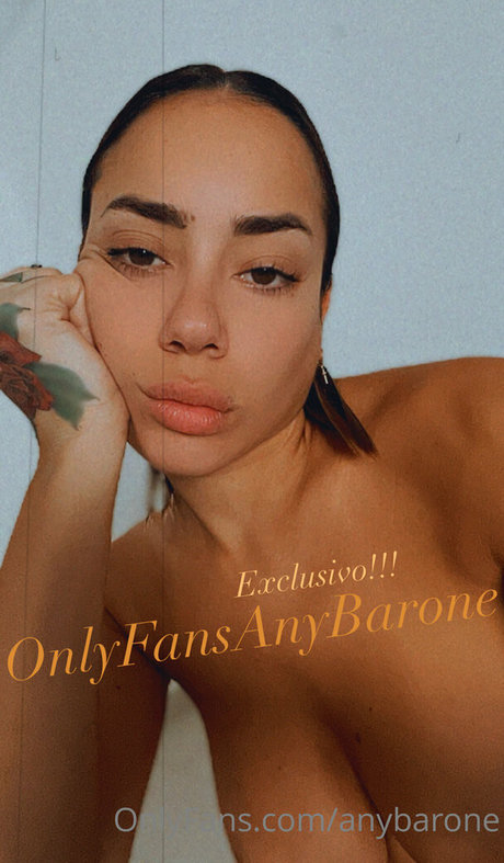 Foto di nudo di fuga di OnlyFans di Anybarone