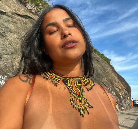 Foto di nudo di fuga di OnlyFans di Kae Guajajara