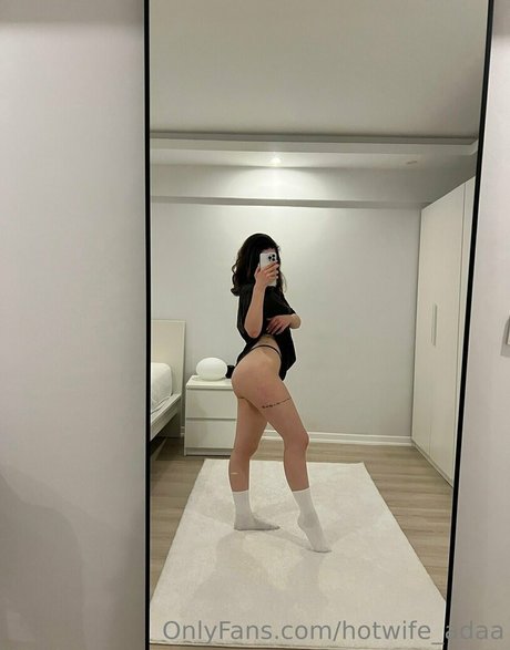 Foto di nudo di fuga di OnlyFans di Hotwifeadaa