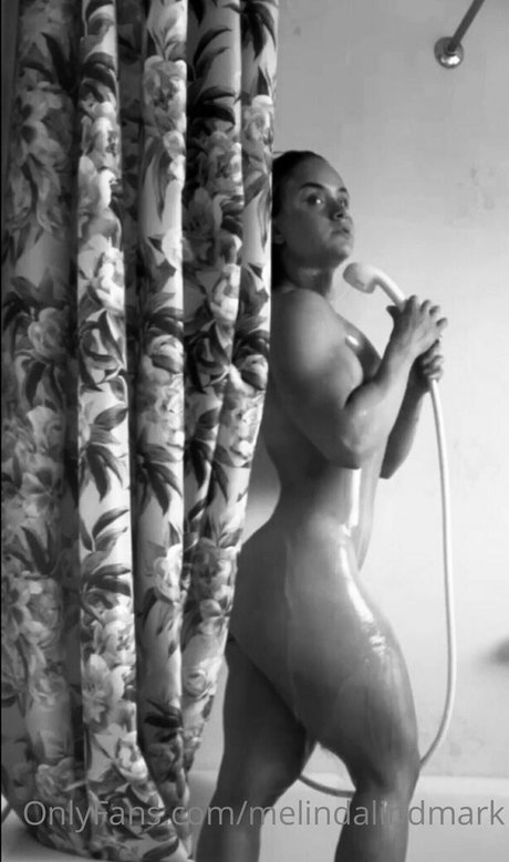 Foto di nudo di fuga di OnlyFans di Melinda Lindmark