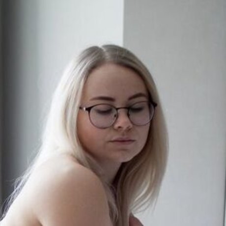 Foto di nudo di fuga di OnlyFans di Fitkacenka2