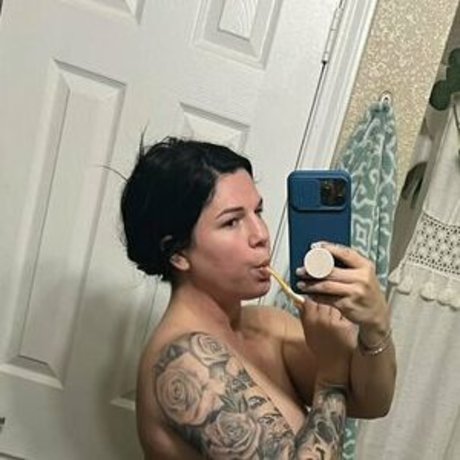 Foto di nudo di fuga di OnlyFans di Mschucksandcheeks