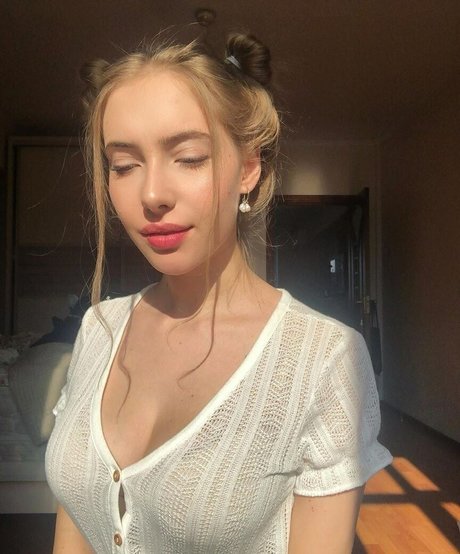 Foto di nudo di fuga di OnlyFans di Alissa Strekozova