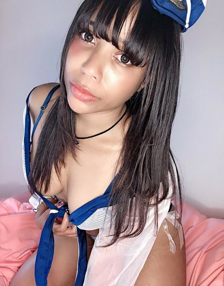 Foto di nudo di fuga di OnlyFans di Arijapan