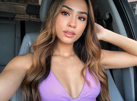 Savannah Palacio