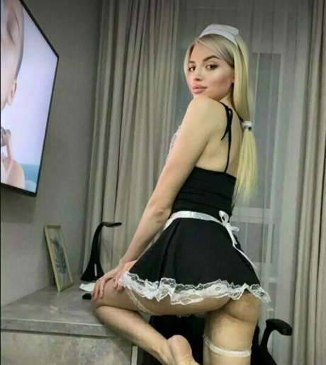 Foto di nudo di fuga di OnlyFans di Horniemommyfree