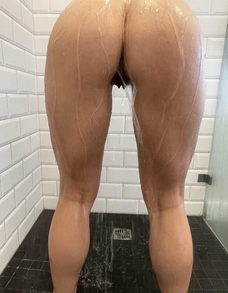 Foto di nudo di fuga di OnlyFans di Thatwifelee