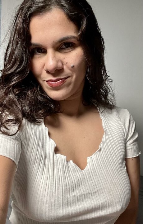 Foto di nudo di fuga di OnlyFans di Maria Kois
