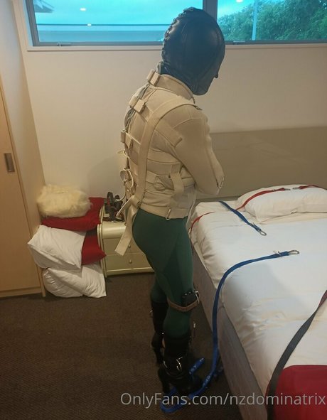 Nzdominatrix